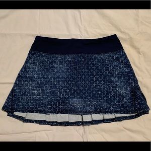 Lululemon golf skirt